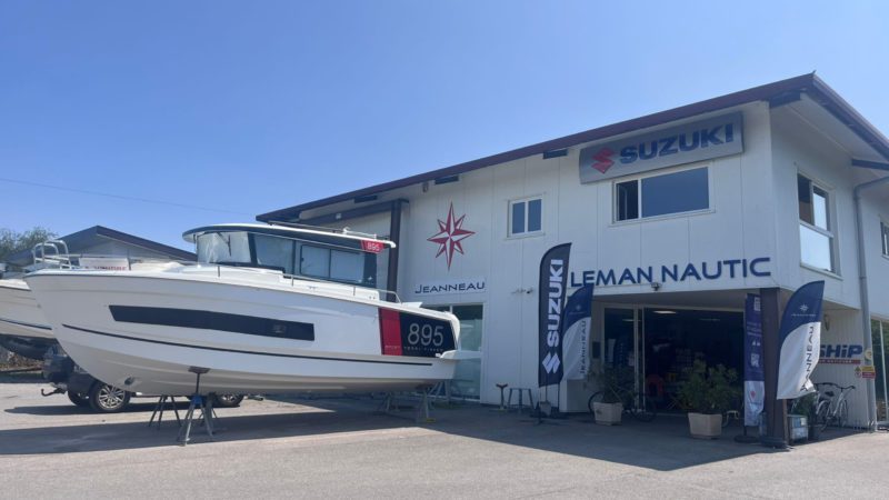 Leman Nautic, basé sur les rives du Lac Léman à Sciez, est un acteur majeur dans le domaine du nautisme depuis plus de 30 ans. Spécialisé dans la vente, l'entretien et la réparation de bateaux, nous représentons fièrement les marques Jeanneau, Suzuki et Volvo Penta. Notre expertise s'étend des voiliers aux bateaux à moteur, en passant par une large gamme d'équipements nautiques. Engagés à offrir un service client exceptionnel, nous proposons également des solutions de financement et des conseils personnalisés. Nous sommes également en mesure d’assurer la gestion des ventes à l’étranger comme en Suisse.